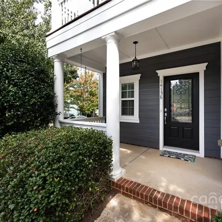 Image 3 - 14156 Holly Springs Drive, Huntersville, NC 28078, USA - House for sale