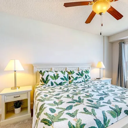 Rent this 3 bed condo on Daytona Beach