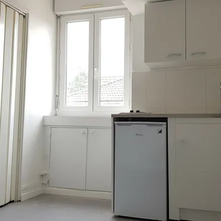 Rent this 1 bed apartment on 129 Cours Berriat in 38000 Grenoble, France