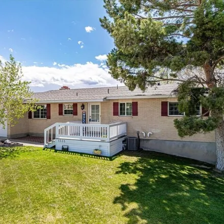 Buy this 5 bed house on 1333 Lakeview Drive in Pocatello, ID 83201