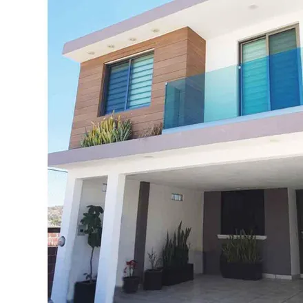 Image 3 - Calle Paseo del Tapir Norte, 58880, MIC, Mexico - House for sale