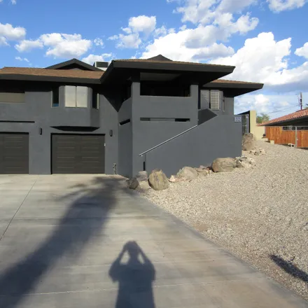 Rent this 3 bed house on 32 Eastwind Drive in Lake Havasu City, AZ 86403