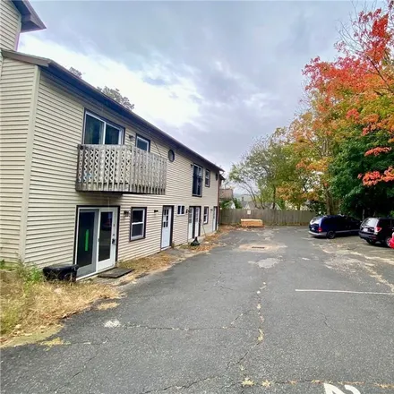 Image 1 - 267 Litchfield Street, Newberry Corner, Torrington, CT 06790, USA - Townhouse for rent