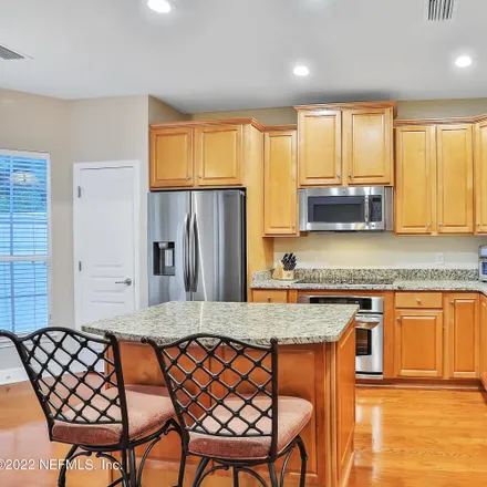 Image 2 - 4247 Studio Park Avenue, Jacksonville, FL 32216, USA - Townhouse for sale