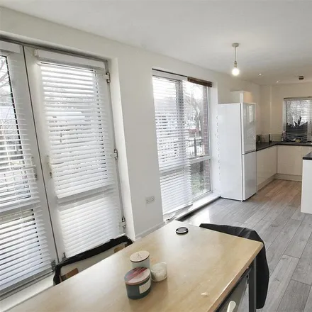 Rent this 2 bed apartment on Gregory Boulevard in Nottingham, NG7 6GB