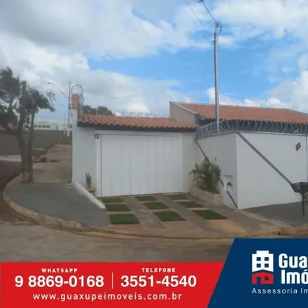 Image 2 - Rua da Aparecida, Guaxupé - MG, 37800-000, Brazil - House for sale