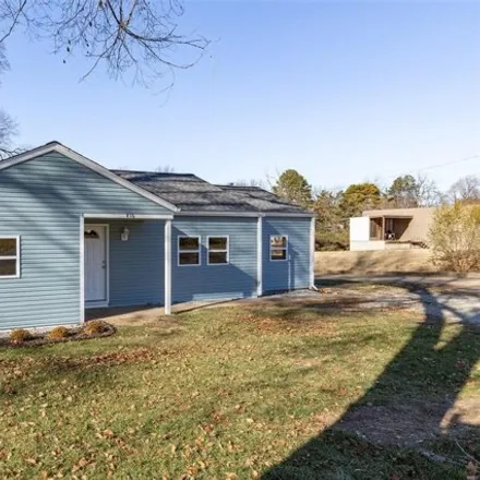 Image 3 - 428 Locust Street, Junction City, Madison County, MO 63645, USA - House for sale