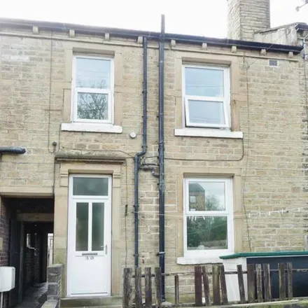 Buy this 2 bed townhouse on King Street in Lindley, HD3 3EZ