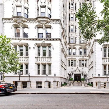 Rent this 2 bed condo on 36 Gramercy Park East in New York, NY 10003