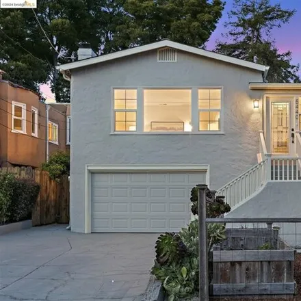 Buy this 3 bed house on 5440 Brookdale Avenue in Oakland, CA 94613