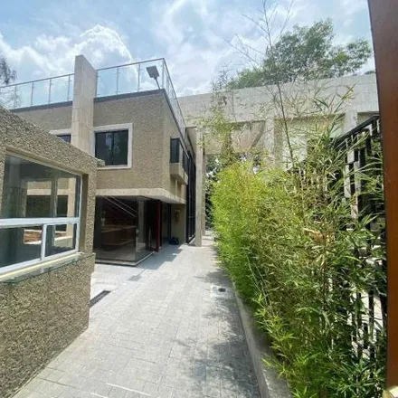 Rent this studio house on Avenida Boulevard de los Virreyes in Miguel Hidalgo, 11000 Santa Fe
