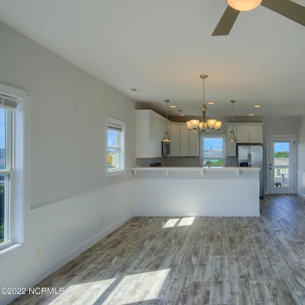 Image 7 - 208 Oyster Lane, North Topsail Beach, NC 28460, USA - Townhouse for sale
