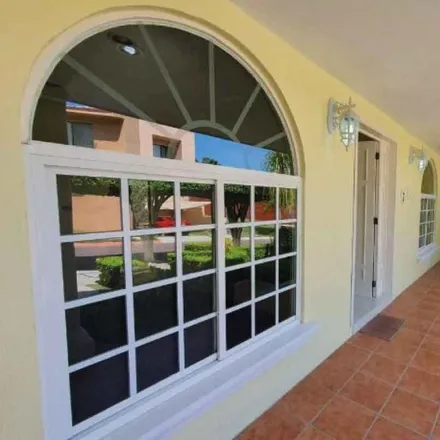 Buy this studio house on Calle Cumbres de Quinceo in 58257 Morelia, MIC