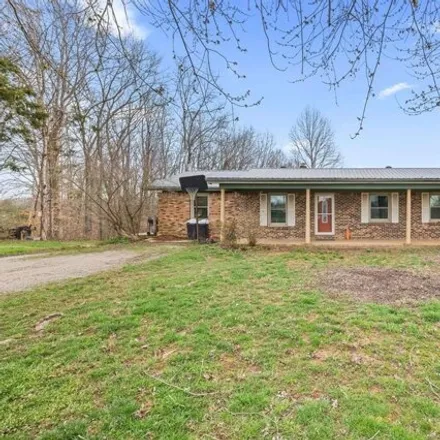 Buy this 3 bed house on 1008 Jaybird Rd in Monroe, Tennessee