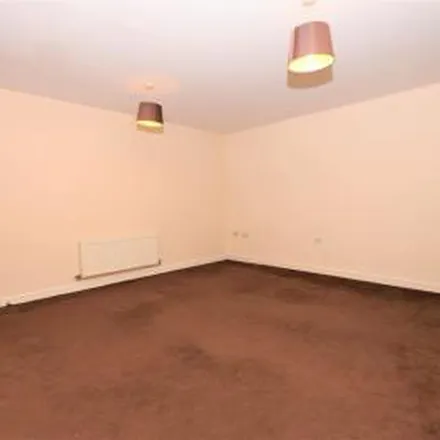 Image 2 - Mereside, Lascelles Hall, HD5 8SX, United Kingdom - Apartment for rent
