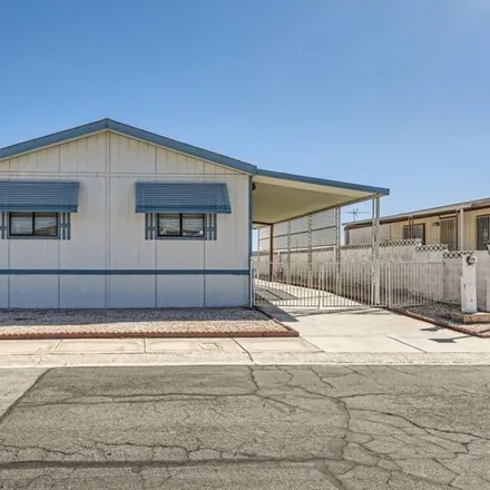 Buy this studio apartment on 3066 Gavilan Lane in Sunrise Manor, NV 89122