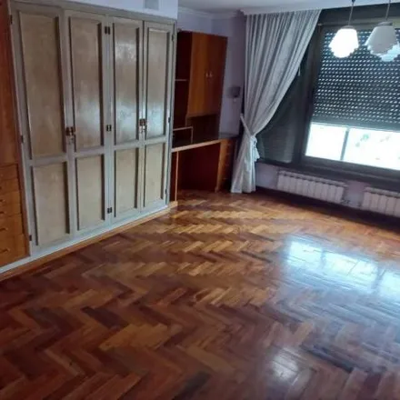 Rent this 4 bed apartment on Buenos Aires 846 in Nueva Córdoba, Cordoba