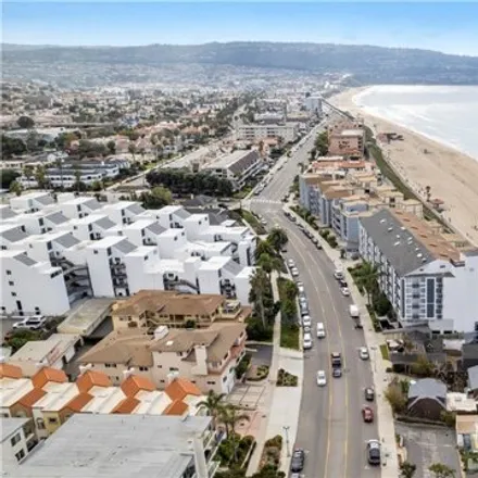 Image 2 - 649 Esplanade, Redondo Beach, CA 90277, USA - Condo for rent