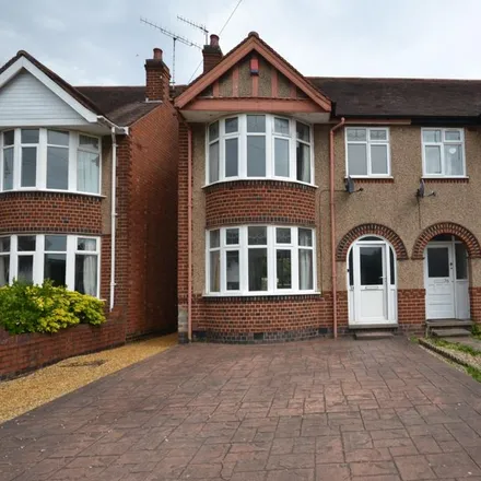 Rent this 3 bed duplex on 33 Prince of Wales Road in Allesley, CV5 8GJ