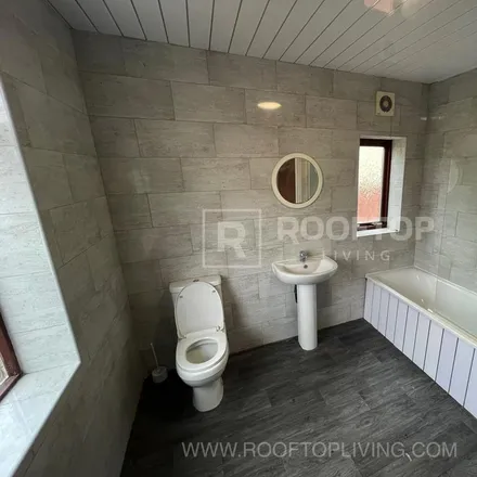 Image 7 - 107 St Anne's Road, Leeds, LS6 3PA, United Kingdom - House for rent