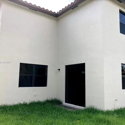 Rent this 3 bed apartment on 136 Northeast 24st Avenue in Homestead, FL 33033