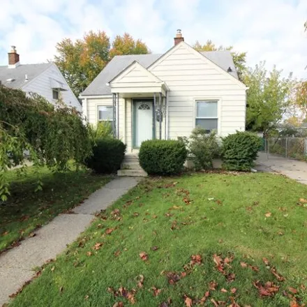 Buy this 3 bed house on 24107 Normandy Avenue in Eastpointe, MI 48021