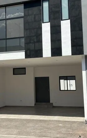 Buy this studio house on Paseo del Altar Mayor in 67300 Fraccionamiento La Boca, NLE