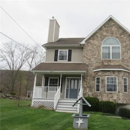 Buy this 3 bed house on 9 Hilltop Lane in Highland, NY 12528