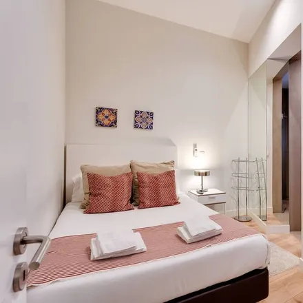 Rent this 1 bed apartment on 4000-297 Distrito de Leiria