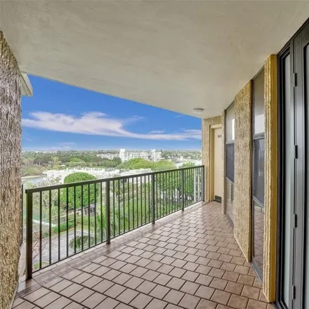 Image 2 - 1167 Hillsboro Mile, Hillsboro Beach, Broward County, FL 33062, USA - Condo for sale