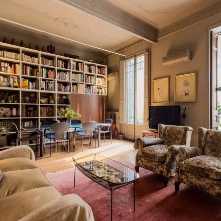 Rent this 4 bed apartment on Biblioteca Jaume Fuster in Plaça de Lesseps, 20-22