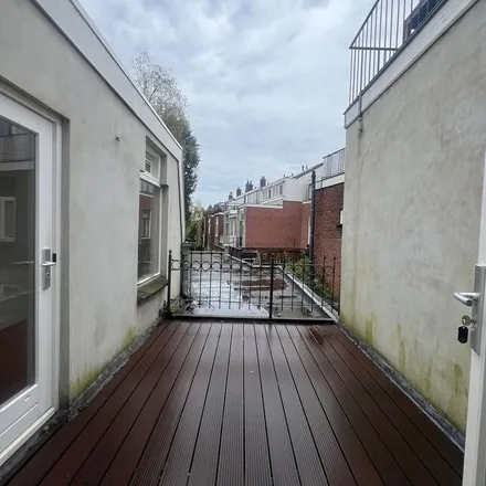 Rent this 2 bed apartment on Goedestraat 114A in 3572 RX Utrecht, Netherlands