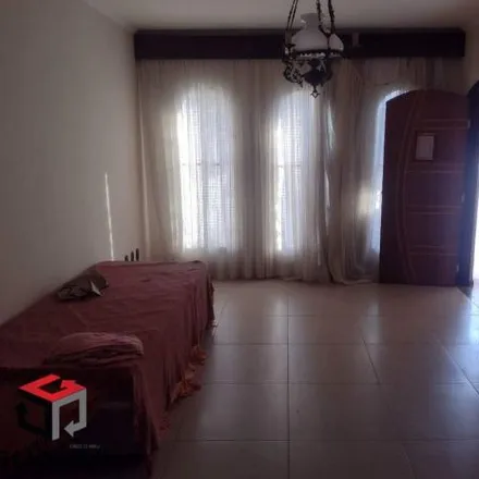 Buy this 3 bed house on Rua Luiz Ferreira da Silva in Anchieta, São Bernardo do Campo - SP