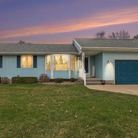 Buy this 3 bed house on 719 Metcalf Drive in Imlay City, MI 48444