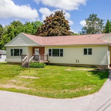 Buy this 3 bed house on 2423 Route 2 in Hermon, Maine