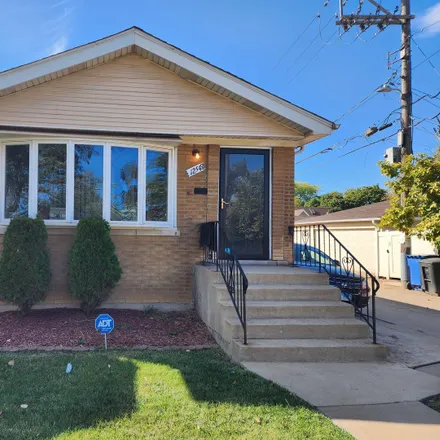 Buy this 3 bed house on 12548 South Michigan Avenue in Chicago, IL 60628