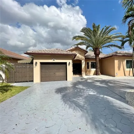 Image 3 - 16711 Northwest 89th Place, Miami Lakes, FL 33018, USA - House for rent