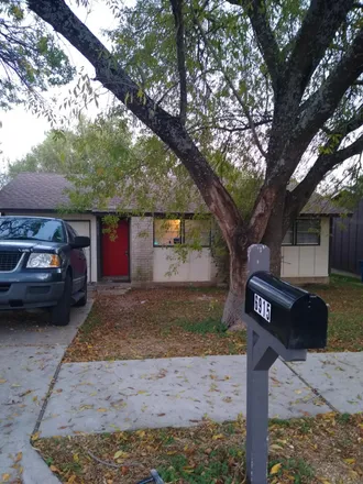 Rent this 3 bed house on 6915 Shannon
