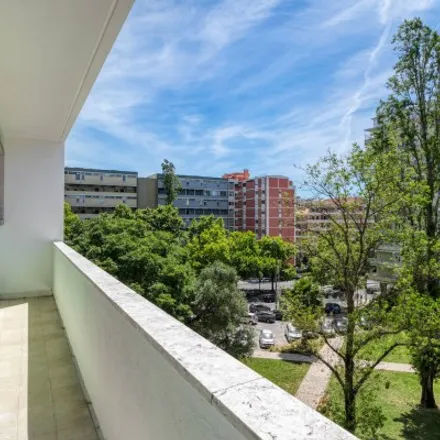 Image 8 - Avenida dos Estados Unidos da América 124, 1700-173 Lisbon, Portugal - Apartment for rent