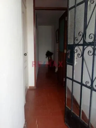 Image 4 - Complejo Policial De Tránsito Mayor Pnp José Manuel Pajares Cheng, Puente Aguas Abajo, Lima, Lima Metropolitan Area 15079, Peru - House for rent