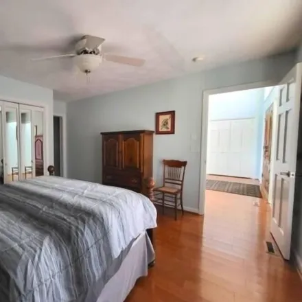 Rent this 5 bed house on Moneta in VA, 24121