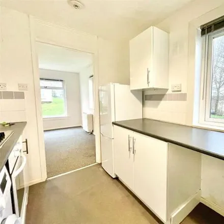 Image 3 - 10 Glaive Road, High Knightswood, Glasgow, G13 2HT, United Kingdom - Apartment for sale