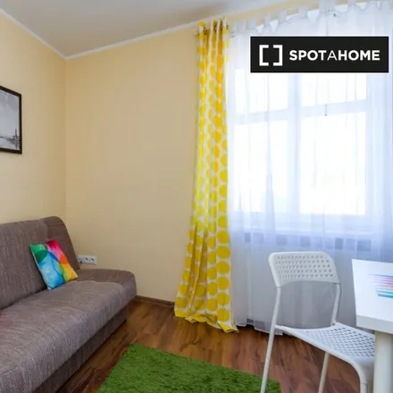 Rent this 3 bed room on Rybaki 4 in 61-847 Poznan, Poland