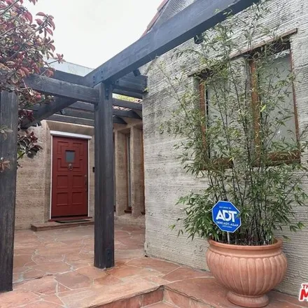 Image 3 - 6198 West 5th Street, Los Angeles, CA 90048, USA - House for sale