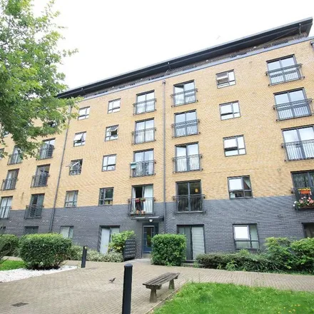Image 2 - Bailey House, Capulet Square, Bromley-by-Bow, London, E3 3NF, United Kingdom - Apartment for rent