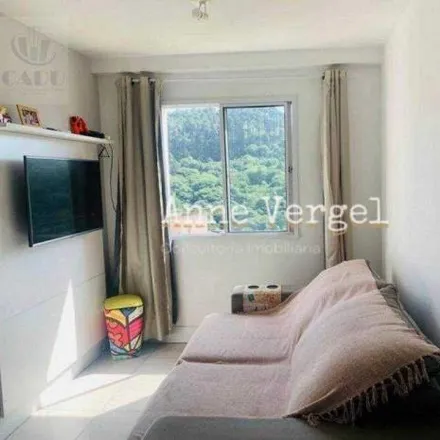 Buy this 2 bed apartment on Escola Municipal Benvinda dos Santos Oliveira in Rua das Bananeiras 181, Jardim Petrópolis