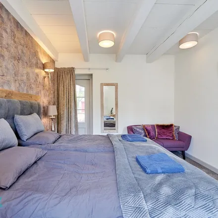 Rent this 1 bed apartment on Baanstraat 101 in 3131 CA Vlaardingen, Netherlands