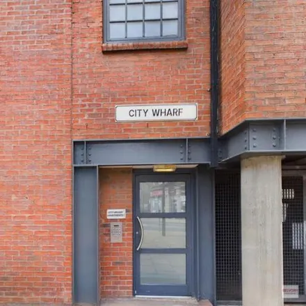 Image 8 - City Wharf, Nursery Street, Sheffield, S3 8HD, United Kingdom - Apartment for sale