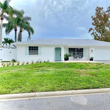 Buy this 3 bed house on 3900 24th Avenue West in Bradenton, FL 34205
