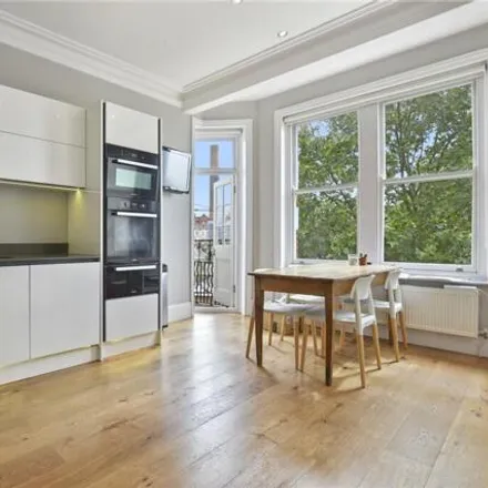 Image 2 - Cornwall Mansions, Cremorne Road, Lot's Village, London, SW10 0ND, United Kingdom - Apartment for rent